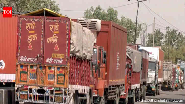 Govt considering green charge on old buses, trucks, other goods vehicles that enter core NCR