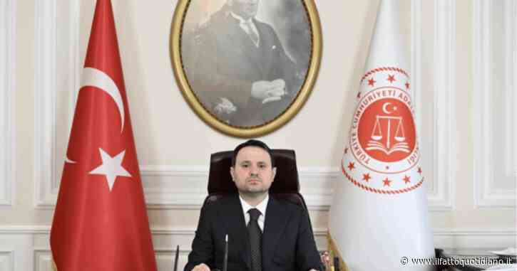 Ue contro Ankara: il Parlamento chiede sanzioni per il ministro della Giustizia turco Akin Gurlek, fedelissimo di Erdogan
