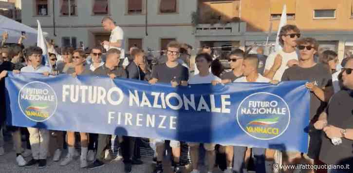 “C’è solo un generale”, “Italia, nazione, remigrazione”: Vannacci a Firenze accolto dai cori dei suoi sostenitori