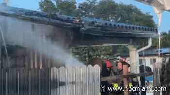 Tiki hut fire leaves four people displaced in Fort Lauderdale