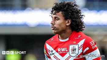 Sailor signs new three-year deal with St Helens