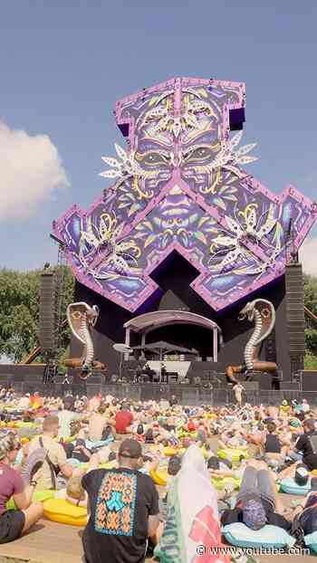After three days of raving, there's no better way to recharge than at the Open Air Bed Concert.