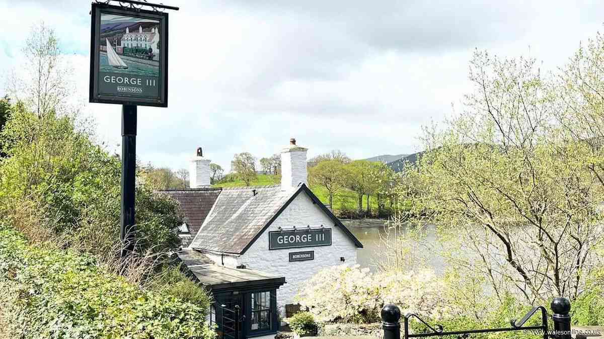 Wales' best pub named and it's tucked away in the most incredible spot
