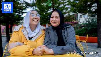 Sisters separated in Afghanistan are becoming Australian citizens