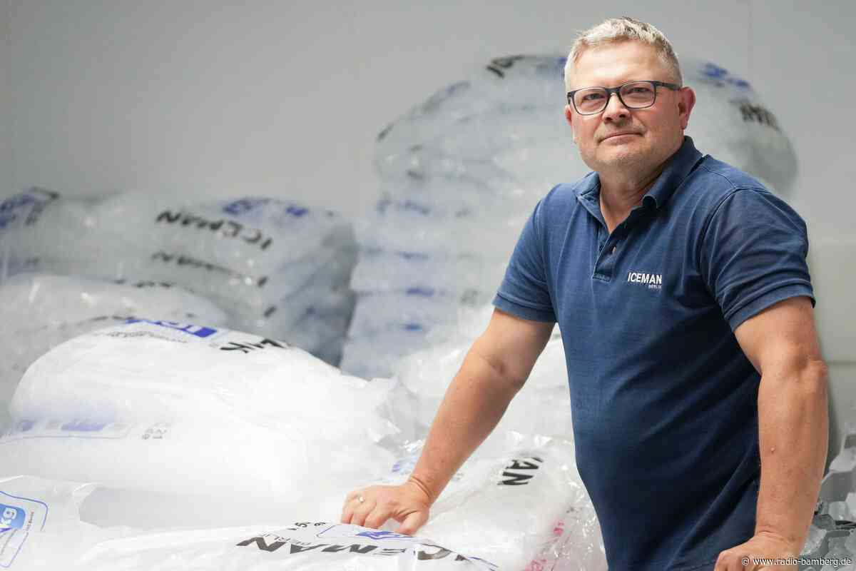 Berliner Eiswürfelproduzent schiebt wegen Hitze Überstunden
