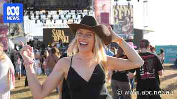 Megastars bring new life to 'aging' country music
