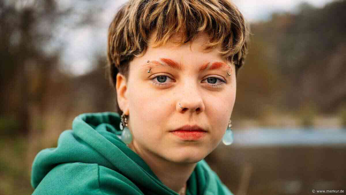 „An Ausbildung gehindert“: Vivien (23) erzählt im ZDF von ihrem Leben mit der Angst