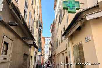 « Ça ne donne pas envie de passer par là » : commerçants et riverains excédés par les regroupements de SDF dans cette rue du centre de Cannes