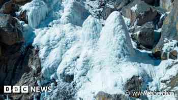 The artificial ice pyramids saving India's mountain villages