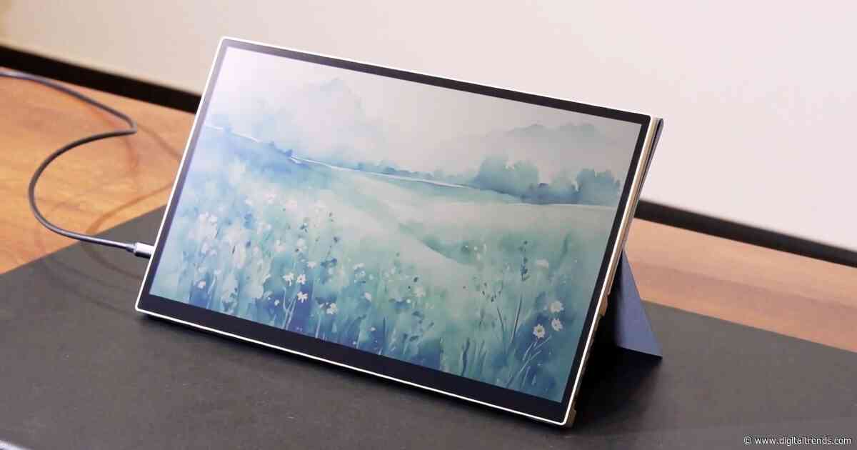 Radiant Monitor 2 takes a sunlit approach to solve the glare and power problem