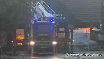 Huge blaze tears through major UK shopping centre