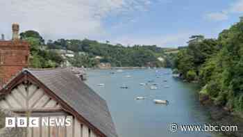 Avoid swim spots warning lifted after sewage spill