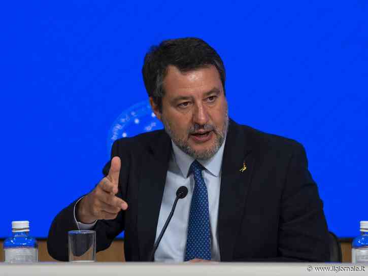 "Voteremo Salvini". La Lega ai gazebo apre la sfida Milano