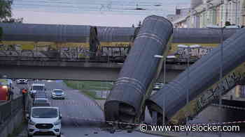 Dode nadat wagons vrachttrein van brug storten in München