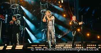40 fabulous moments at Take That Manchester Circus show including The Script crowd song and barefoot Belinda