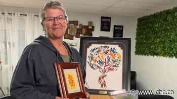 How a teacher in Buffalo Narrows, Sask. uses fish to make art