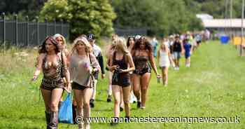 Parklife 2026 in pictures as tens of thousands head to Heaton Park for day one of huge Manchester festival