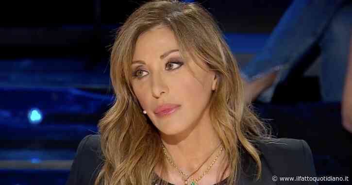 Sabrina Salerno e lo choc del tumore: “Mi sentivo ‘quella cosa’ dentro. Avevo paura di fare la biopsia perché ero certa dell’esito”