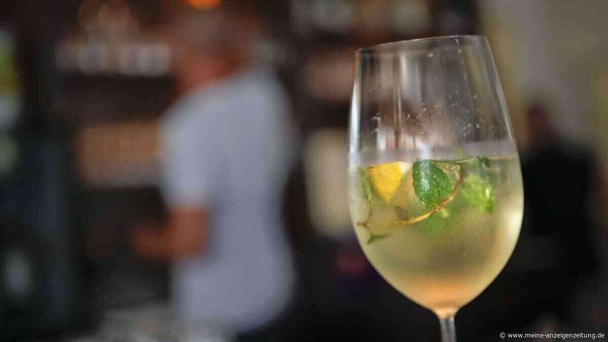 „G’spritzter“ für heiße Tage – was die österreichischen Spritz-Rezepte so erfrischend macht