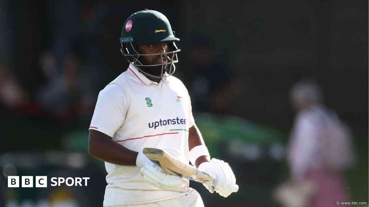 Ahmed impresses to put Leics on top against Yorks