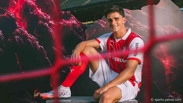 Pau Victor reveals special Flick gesture: “He asked Lewandowski to be like my father”