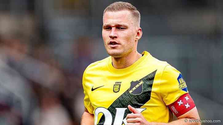 QPR sign Breda full-back Kemper