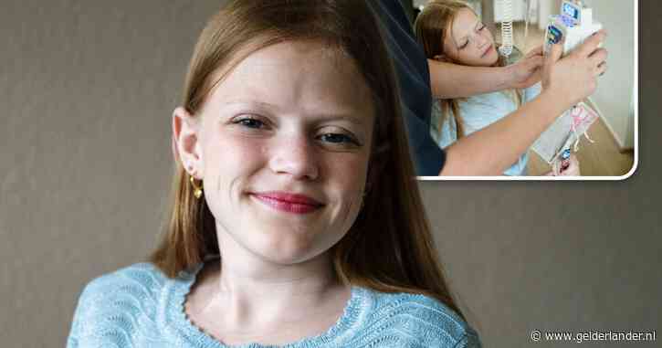 Artsen dachten dat Tessa (16) niet ouder dan 2 jaar zou worden, nu leeft ze al zestien jaar zonder eten
