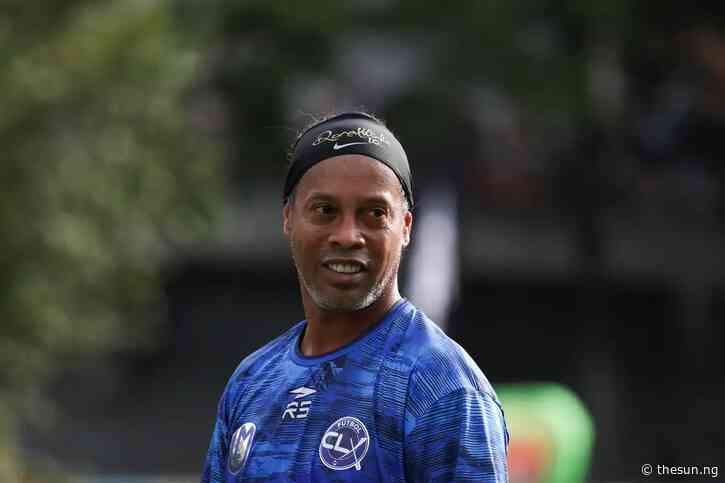 Ronaldinho comes out of retirement, joins new club