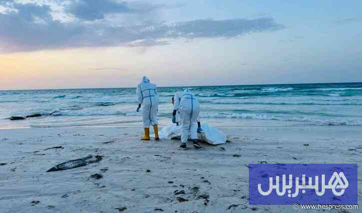 الأمواج تلفظ جثث 15 مهاجرا بليبيا