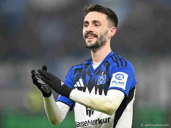 Arsenal loanee trains alone as transfer talks continue