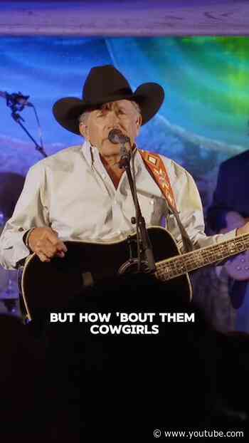How 'bout them cowgirls? #GeorgeStrait #CountryMusic #TBT