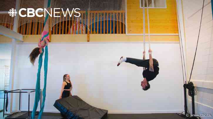 Circus classes spark high-flying friendships in Nelson, B.C.