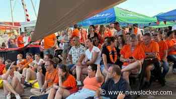 Festivalgangers door het dolle heen na doelpuntenfestijn Nederlands Elftal tegen Zweden: ’Kippenvel!’