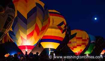 Hot air balloon's rough landing in Nevada leaves people injured