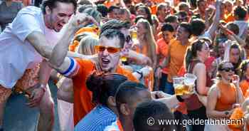 En dat is vijf! Herbeleef hier het Oranjefeest in onze regio: ‘We worden wereldkampioen!’