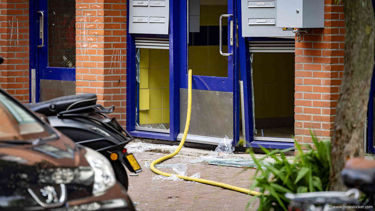 Deel bewoners weer terug naar huis na explosie in Amsterdam