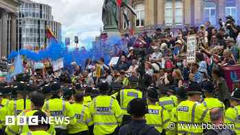 Hundreds turn out to counter Britain First demo