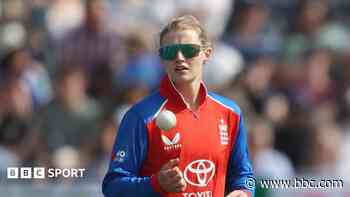 Dean left out of England squad for Lord's Test
