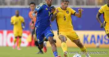 LIVE WK voetbal | Curaçao houdt knap stand tegen Ecuador, Room redt op pogingen van Valencia