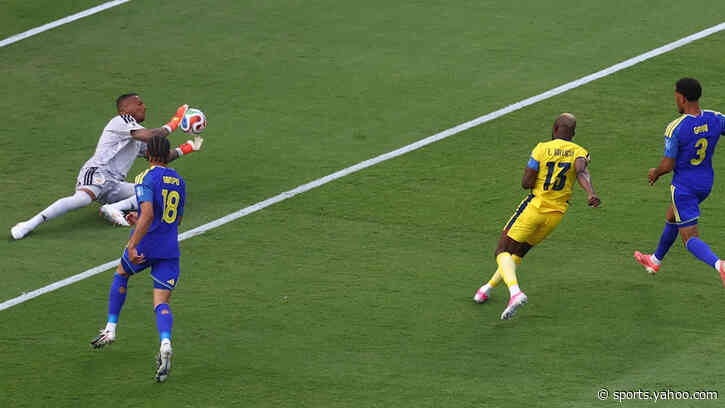 Watch live as Ecuador pour forward against Curacao but still goalless in World Cup