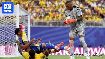 Live: Insane goalkeeping performance has Curaçao on the cusp of history