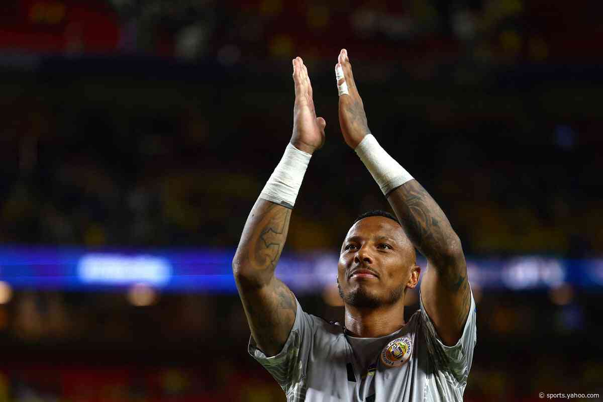 Heroic Eloy Room breaks goalkeeper record to help Curacao create history in first World Cup point