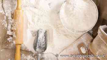 Plain flour vs self-raising flour difference explained