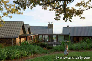Saddleback Mountain House / Casey Brown Architecture