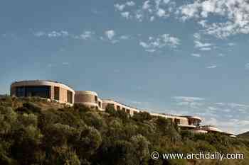 Mandarin Oriental Costa Navarino / A.N. Tombazis & Associates Architects + K-Studio