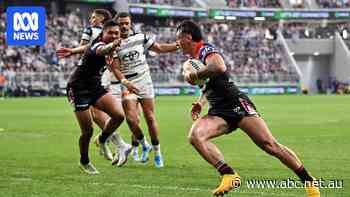 Live: Warriors christen new Christchurch stadium with first-half hat-trick
