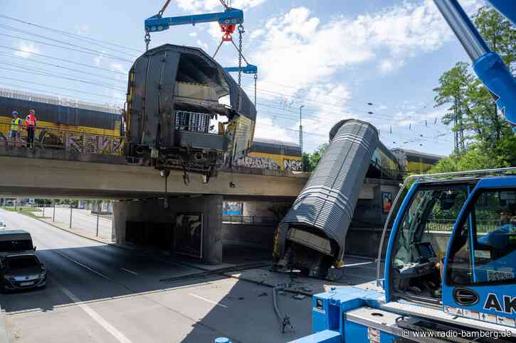 Güterzug-Unglück in München – Bergungsarbeiten abgeschlossen