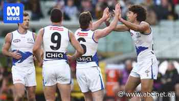 Live: Kangaroos get the points as Saints, Dogs clash at Docklands