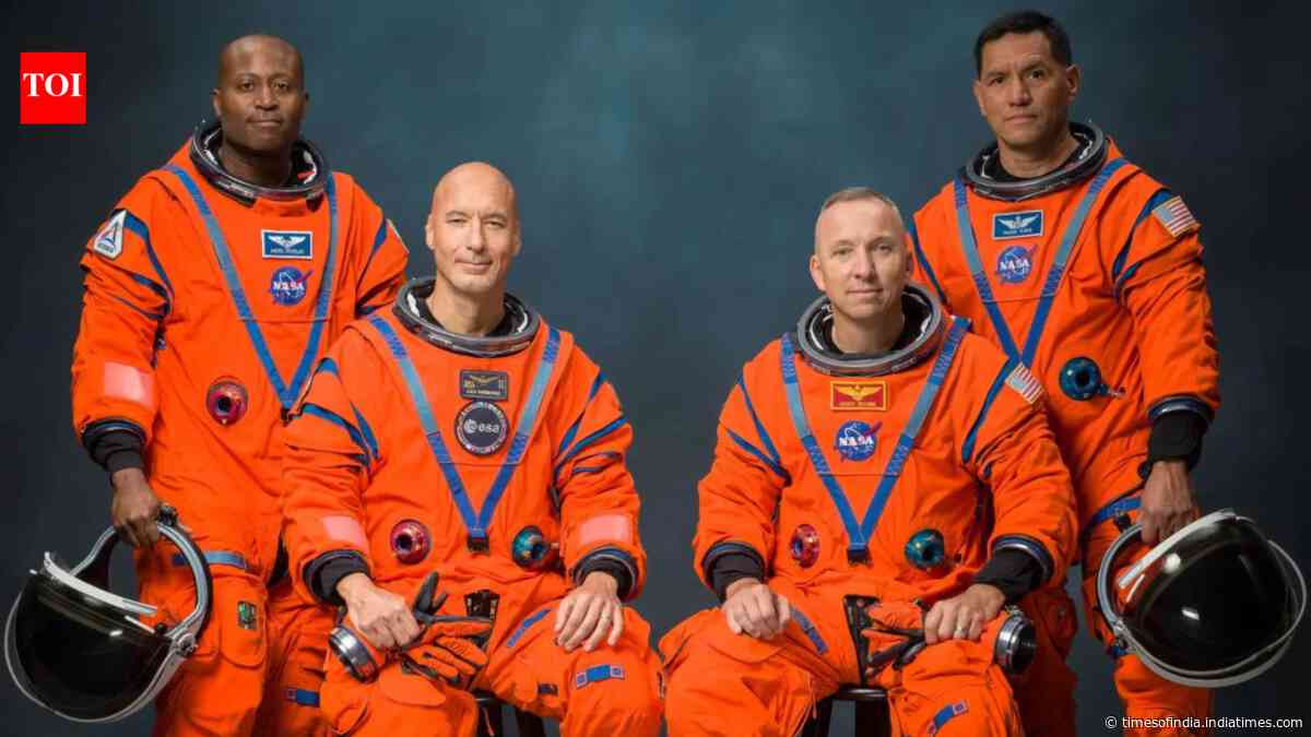 No women on Artemis III? Nasa faces criticism over all-male Moon mission crew