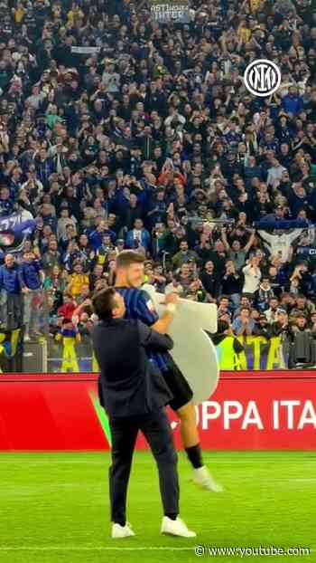 Made in nerazzurro 🖤💙 Follow us for more content dedicated to Romania 🇷🇴